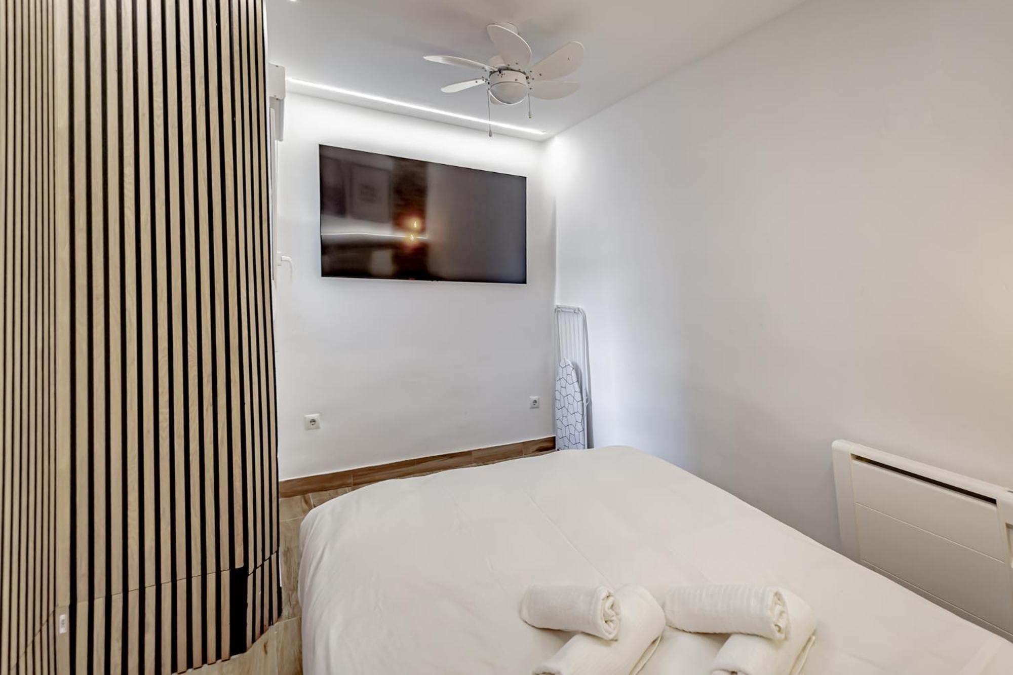 Apartamentos Estrecho Madrid Pokoj fotografie